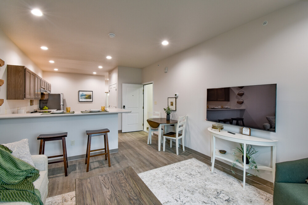 The Mitchell - Furn - 20