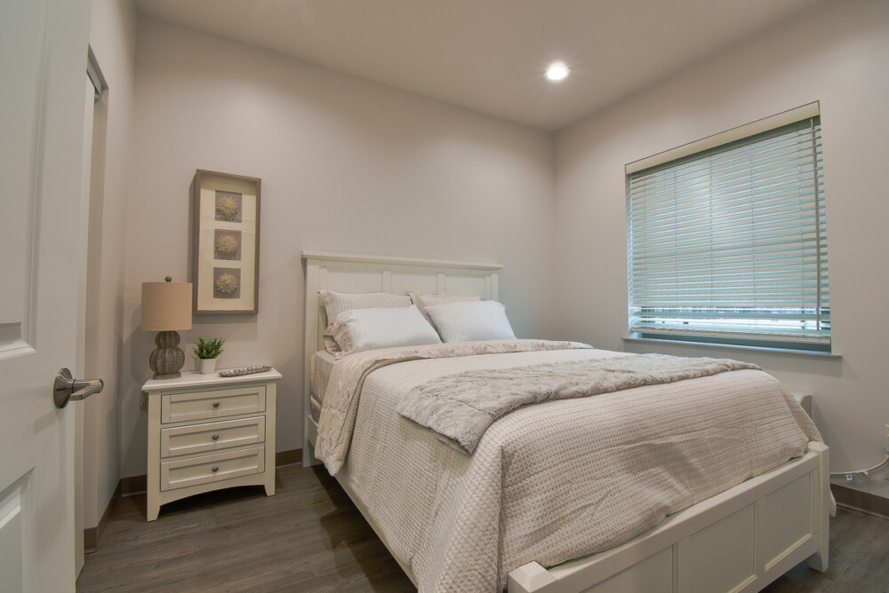 The Mitchell - Furn - 8